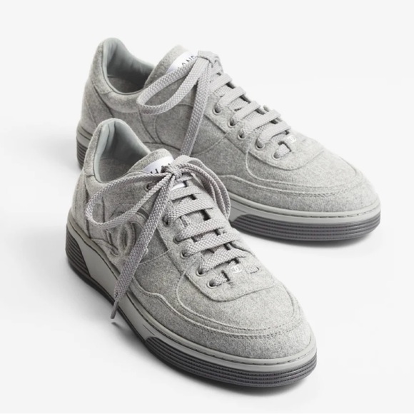 CHANEL Fall-Winter 2024/25 Pre-Collection Sneakers - Picture 4 of 4